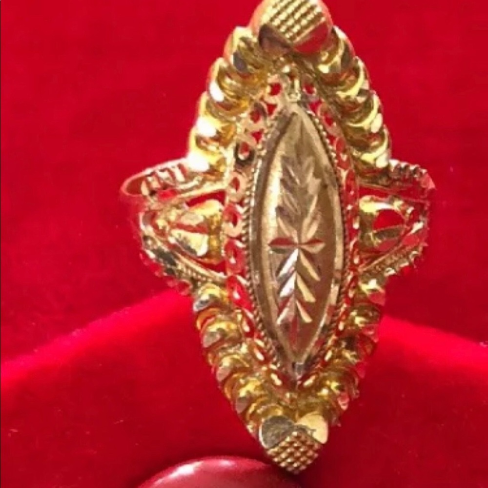 Solid 21 karat gold ring
